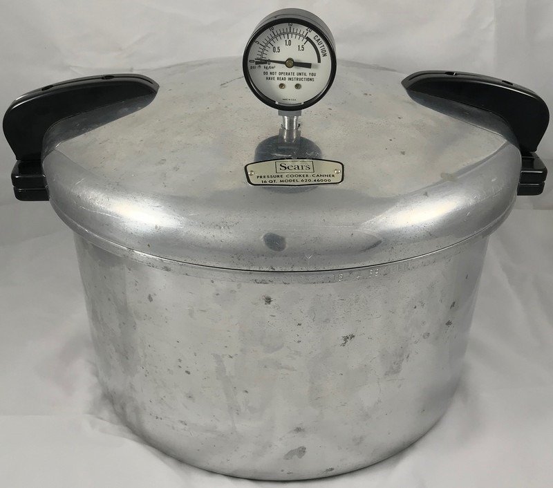 Manual presto pressure cooker